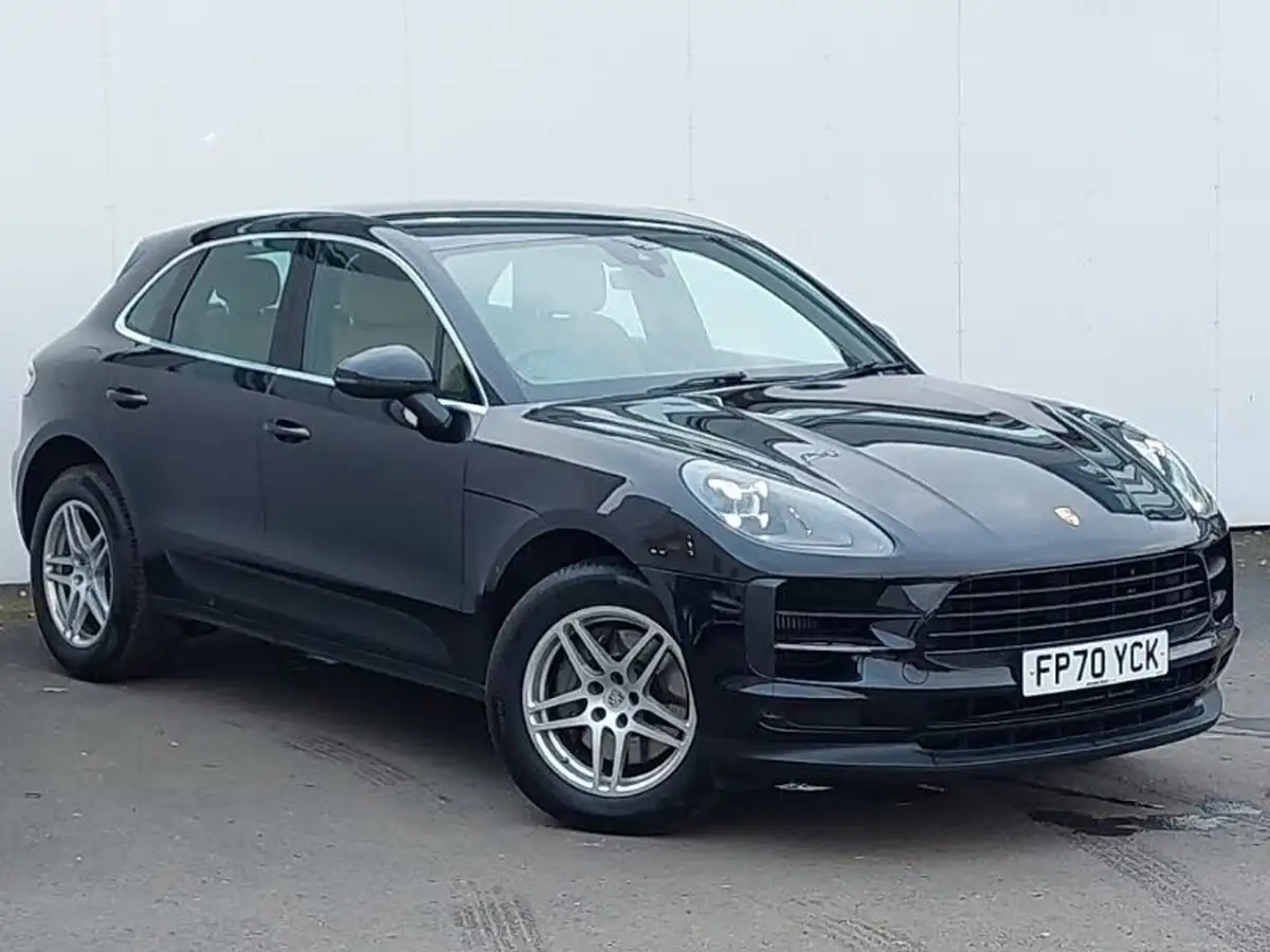 2020-porsche-macan-30-s-big-11