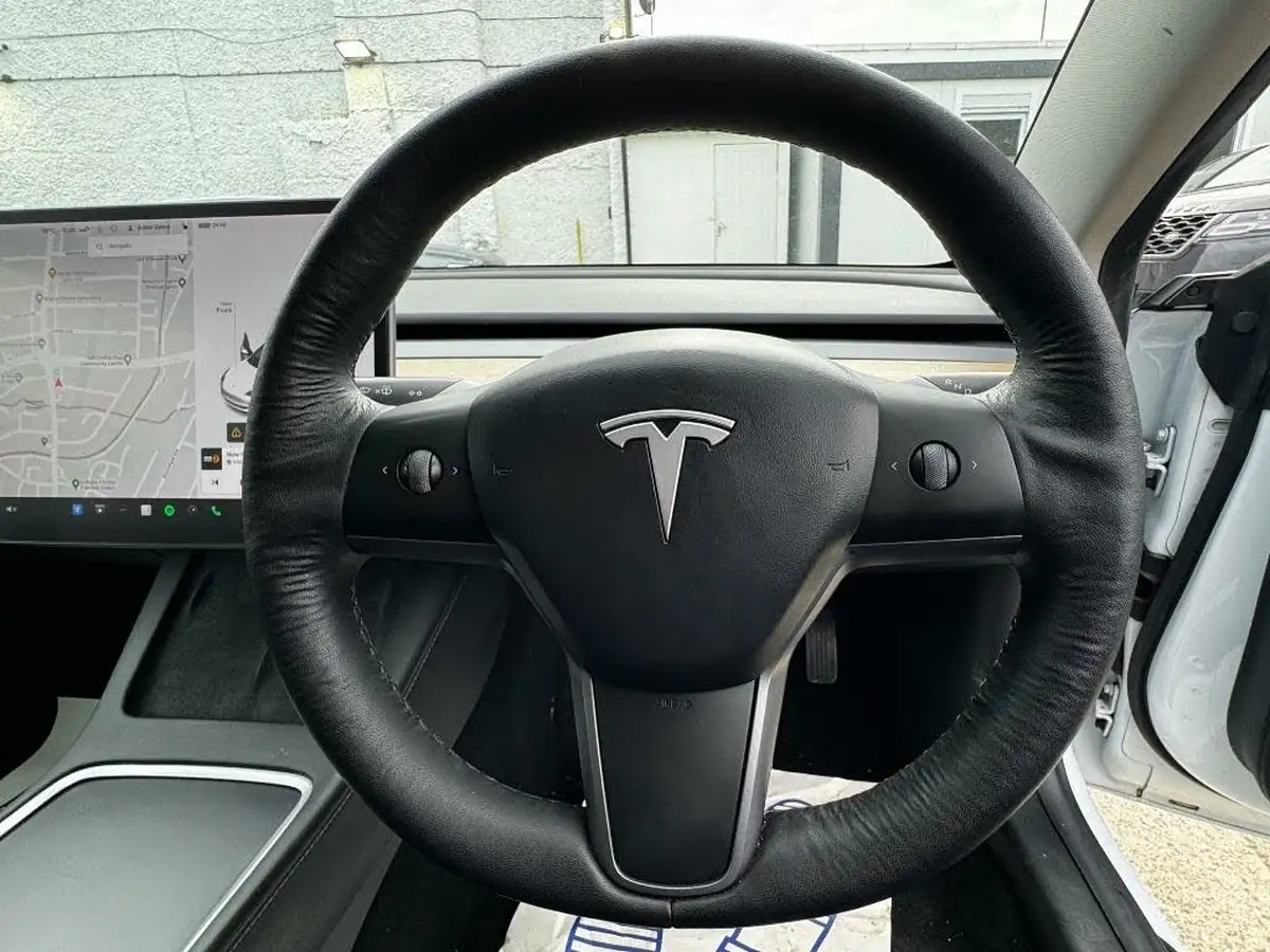 2021-tesla-model-3-e-long-range-awd-big-32