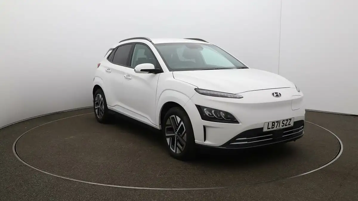 2021-hyundai-kona-e-premium-204ps-64kwh-7kw-obc-big-34