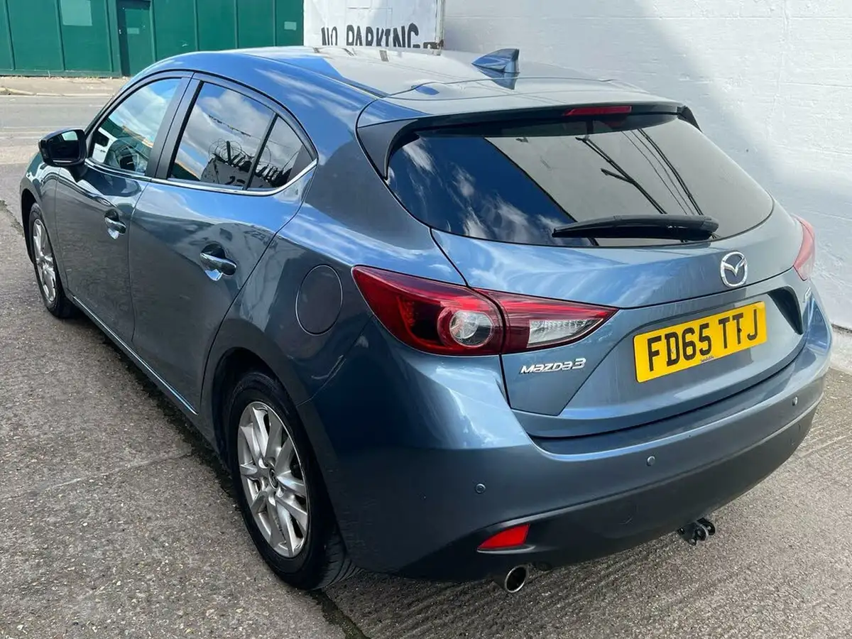 2015-mazda-mazda3-20-se-l-nav-hatchback-5d-auto-big-22