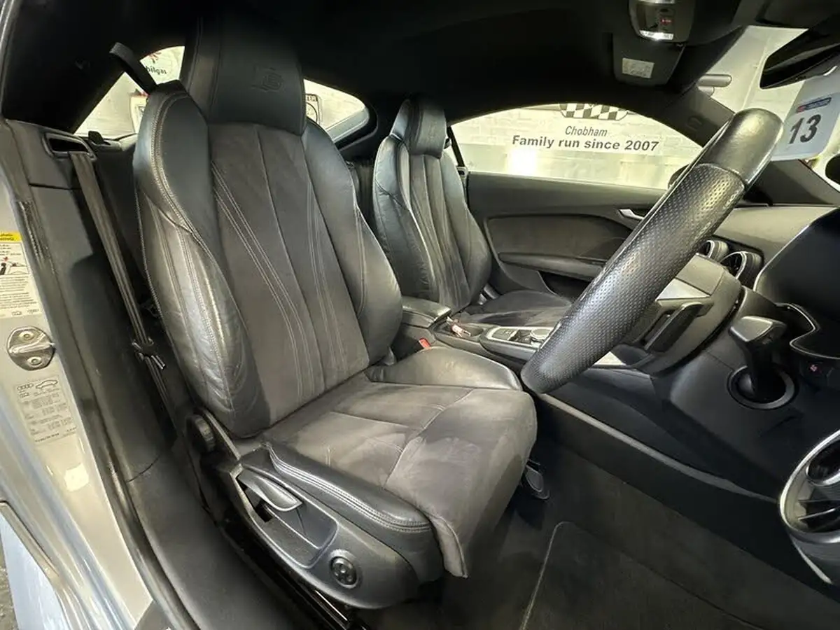 2015-audi-tt-coupe-20-tfsi-quattro-s-line-big-10