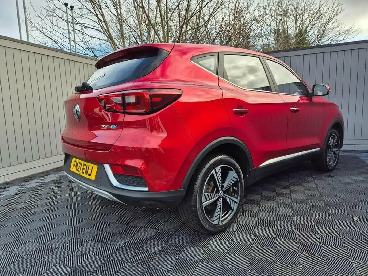 2021-mg-zs-suv-e-excite-ev-big-14