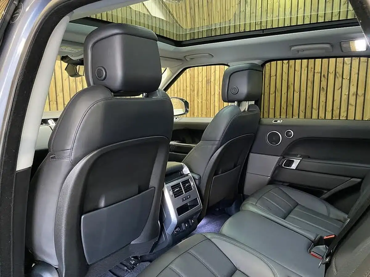 2019-land-rover-range-rover-sport-30-sdv6-hse-big-74