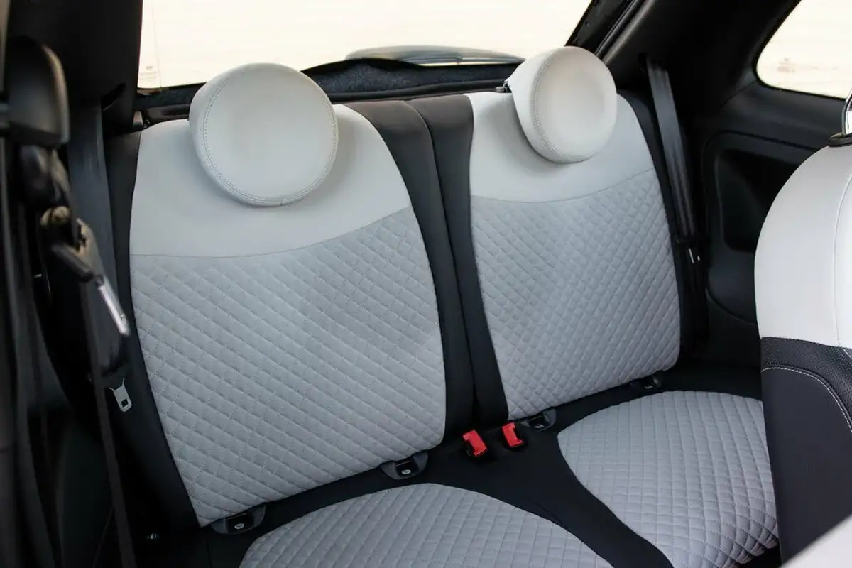 2020-fiat-500-10-star-big-36