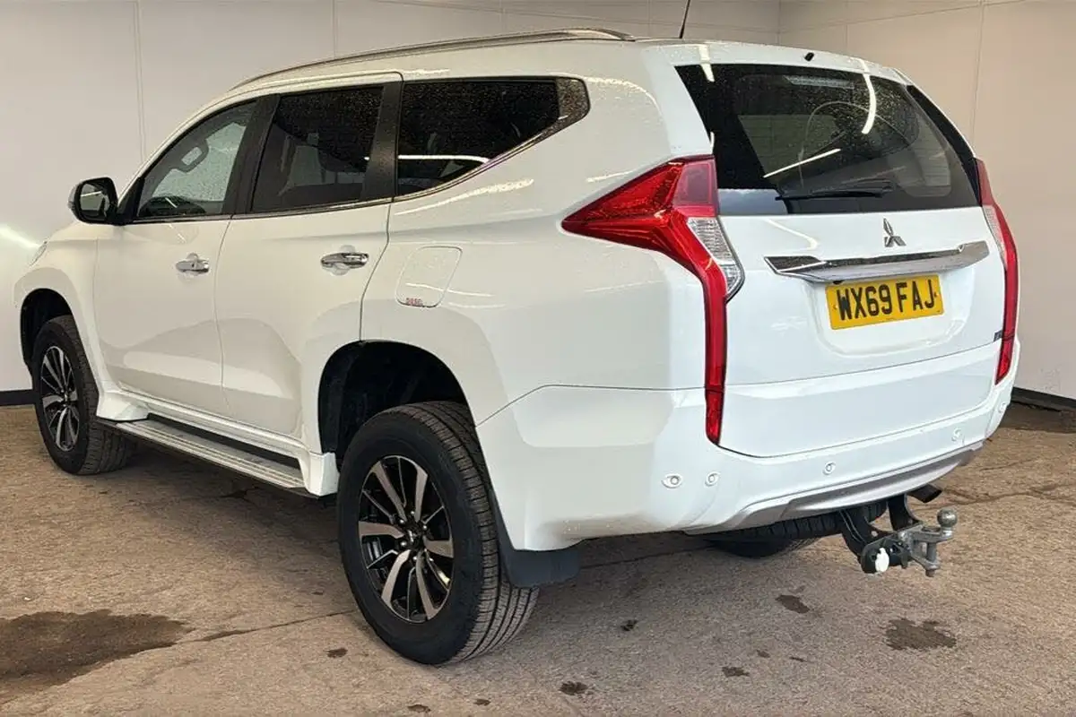 2019-mitsubishi-shogun-sport-24di-d-4-big-3