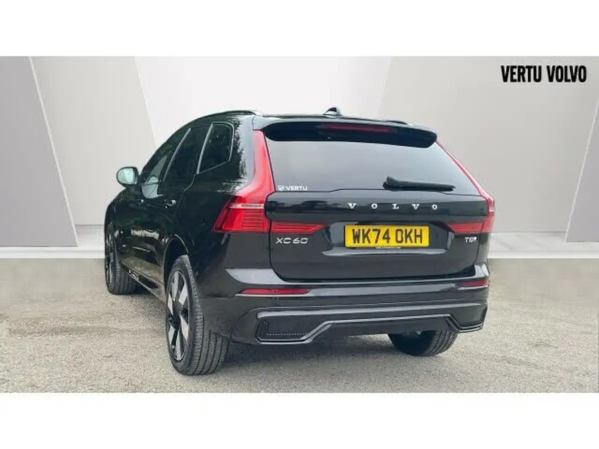 2024-volvo-xc60-20-t8-ultra-dark-big-1