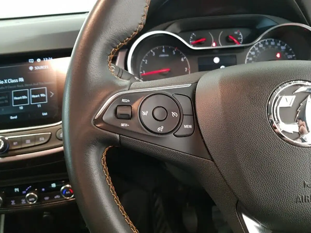 2019-vauxhall-crossland-x-12i-business-edition-nav-big-14