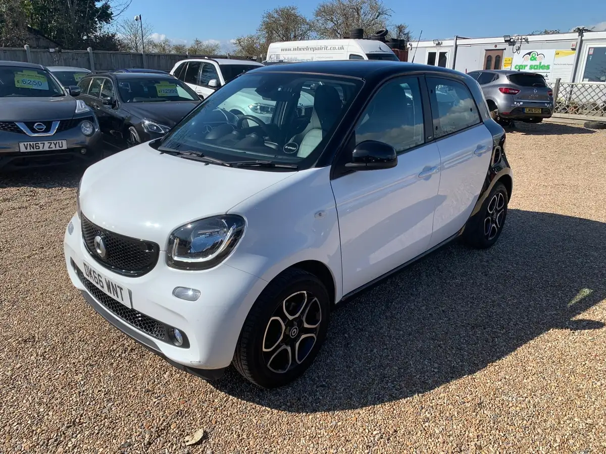2016-smart-forfour-10-prime-71bhp-premium-plusss-big-2