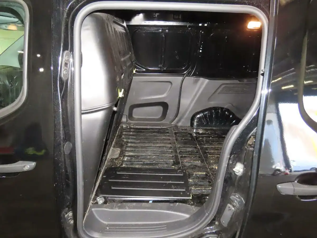 2024-citroen-berlingo-15-bluehdi-1000-enterprise-edition-100pseu6d-big-9