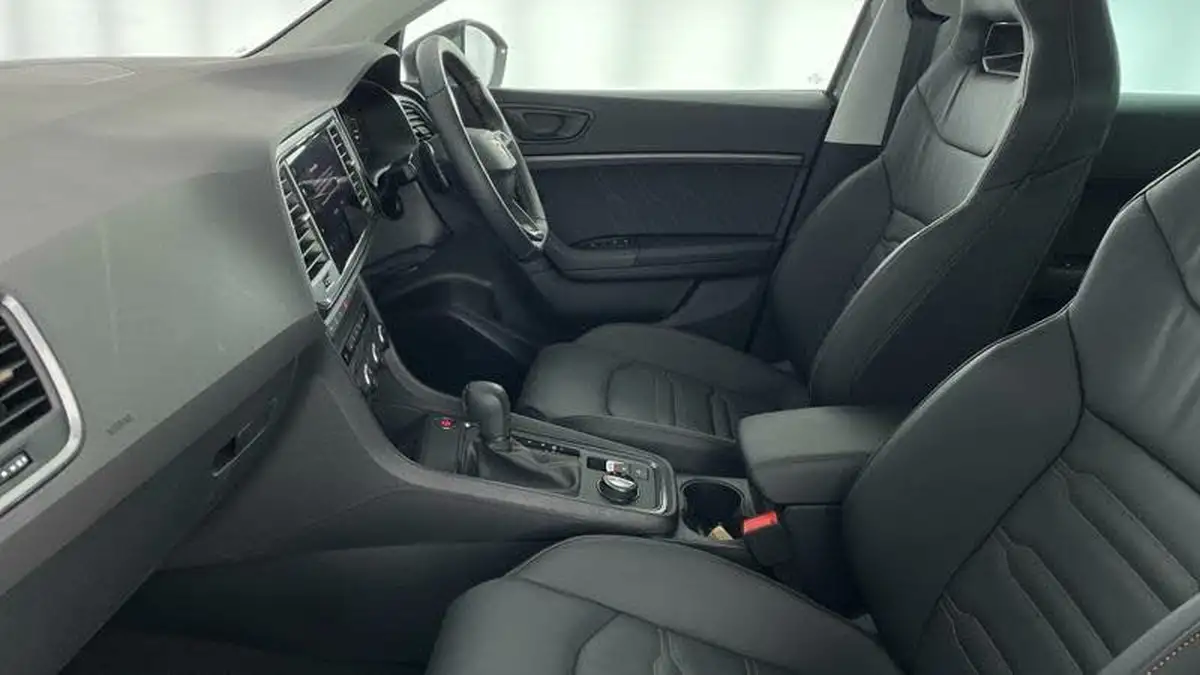 2024-cupra-ateca-15-ecotsi-v2-big-41