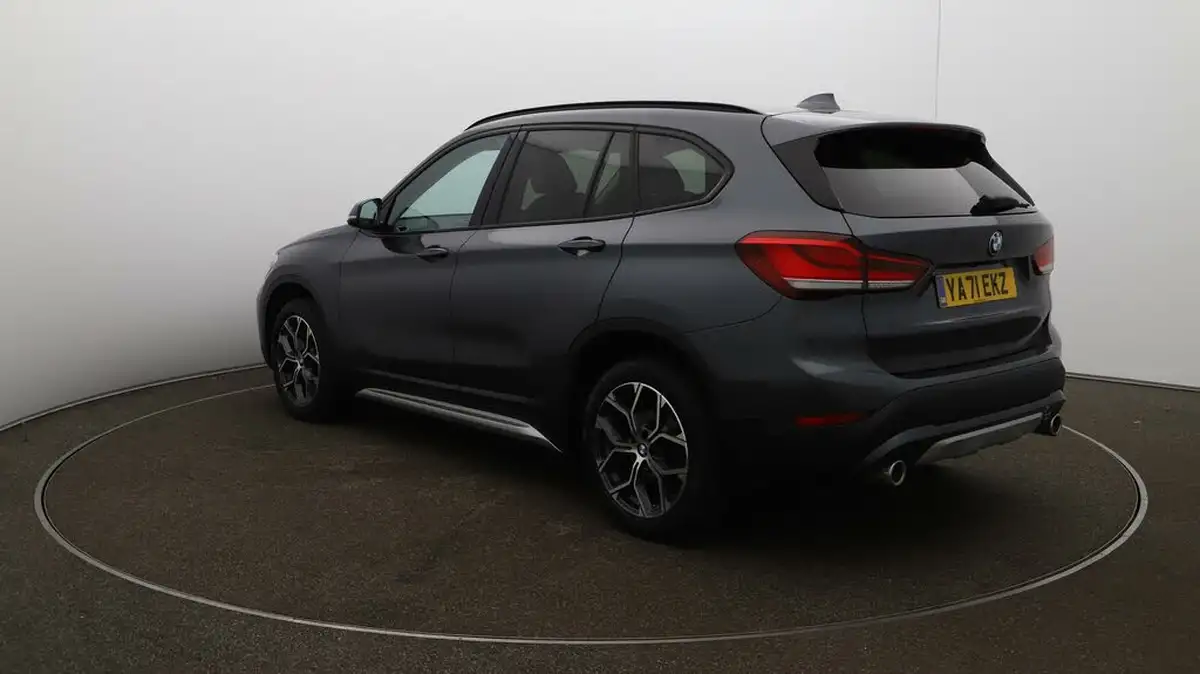 2022-bmw-x1-20td-sdrive18d-xline-sport-auto-big-59