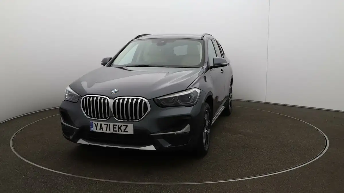 2022-bmw-x1-20td-sdrive18d-xline-sport-auto-big-35