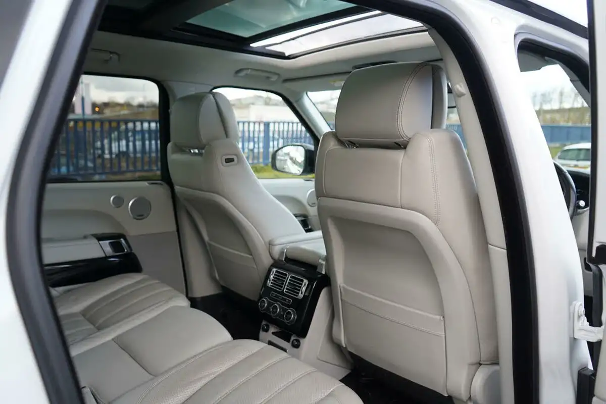 2014-land-rover-range-rover-44-sdv8-autobiography-44sd-v8-339bhp-ss-station-wagon-big-16