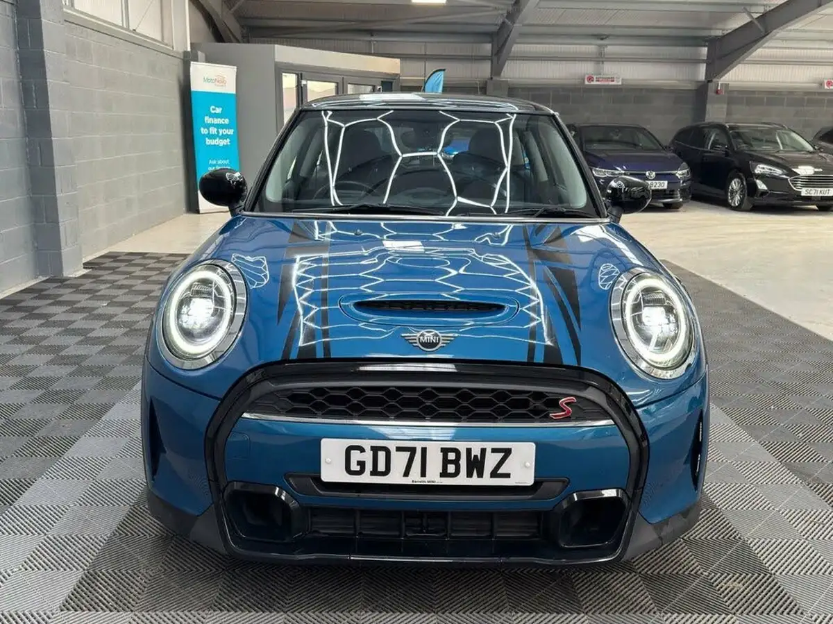 2022-mini-cooper-20-cooper-s-classic-hatchback-3d-auto-big-11