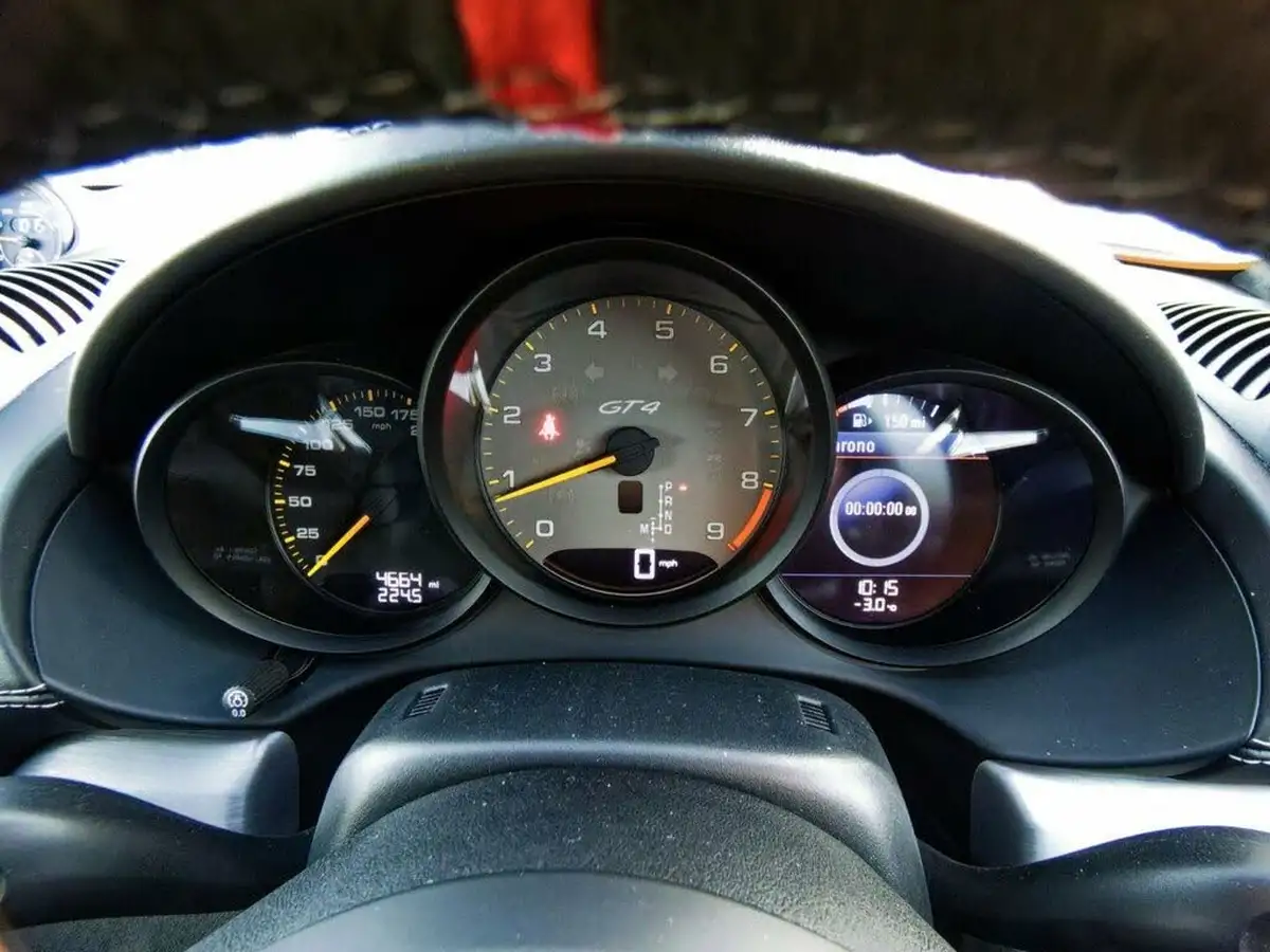 2023-porsche-cayman-718-40-cayman-gt4-pdk-big-32