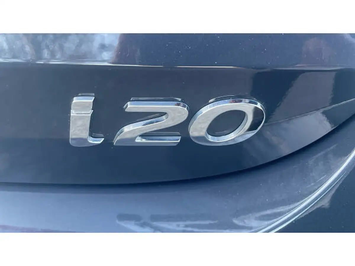 2023-hyundai-i20-10-t-gdi-se-connect-eclutch-imt-big-15