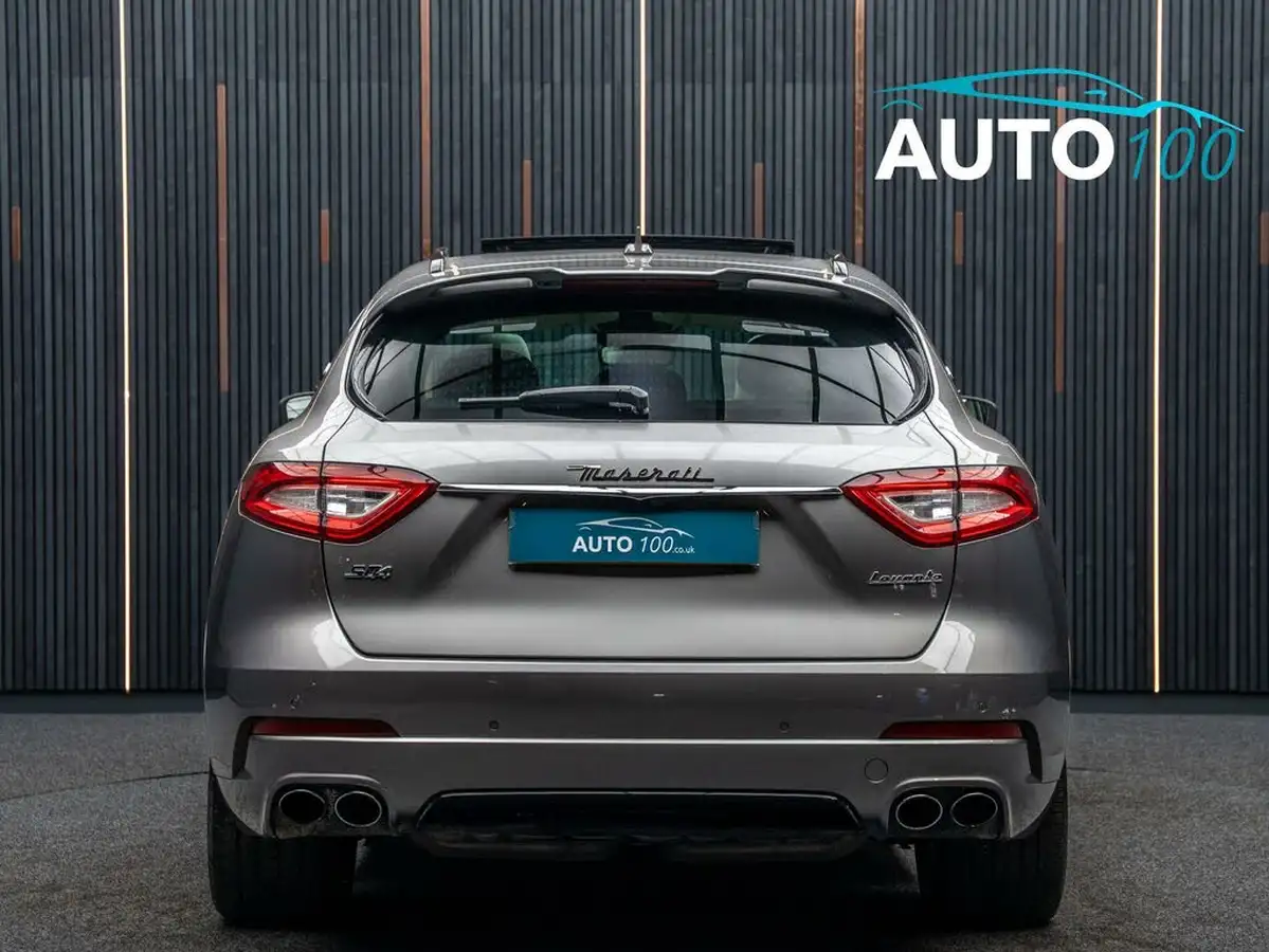 2018-maserati-levante-30-gransport-nerissimo-edition-big-18