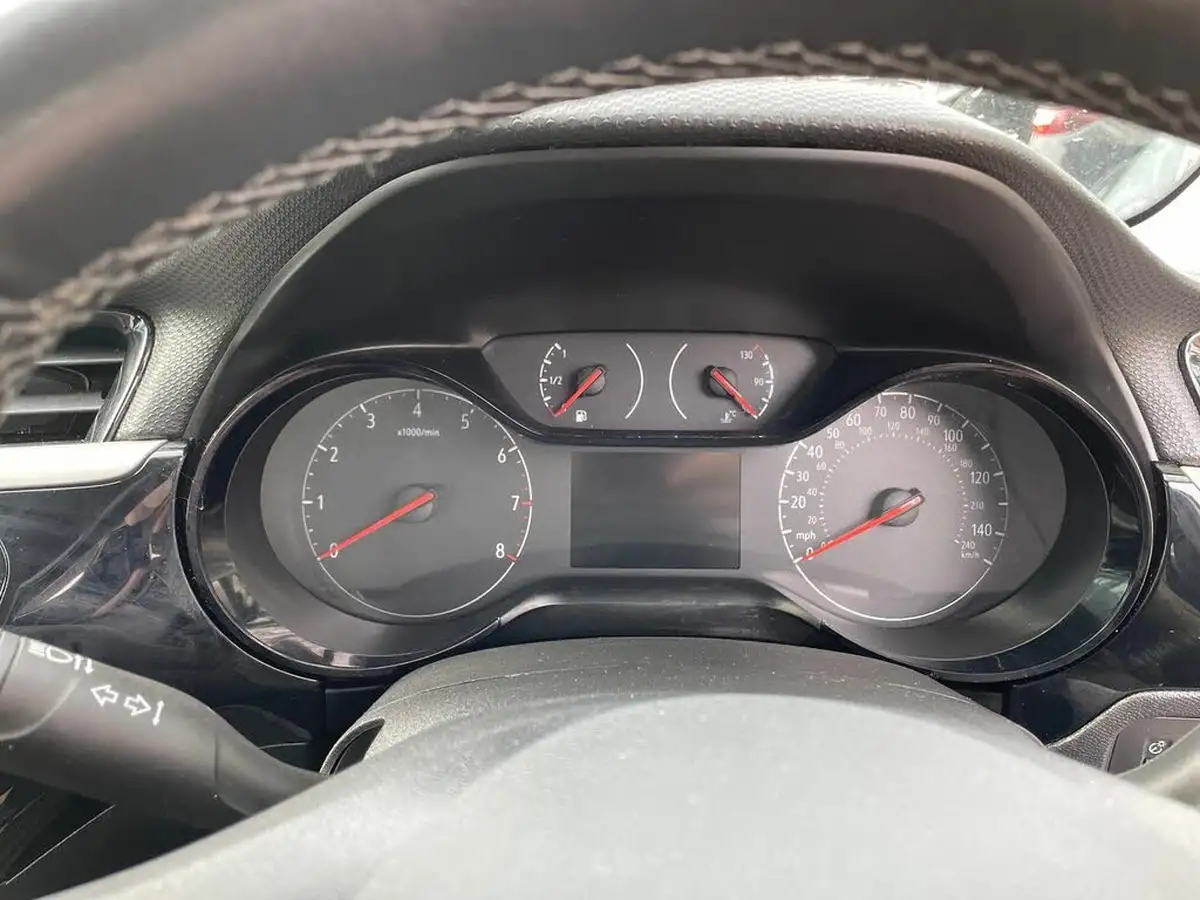2021-vauxhall-corsa-12i-se-big-13