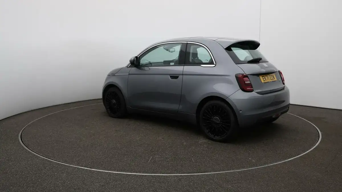 2022-fiat-500-e-la-prima-big-60
