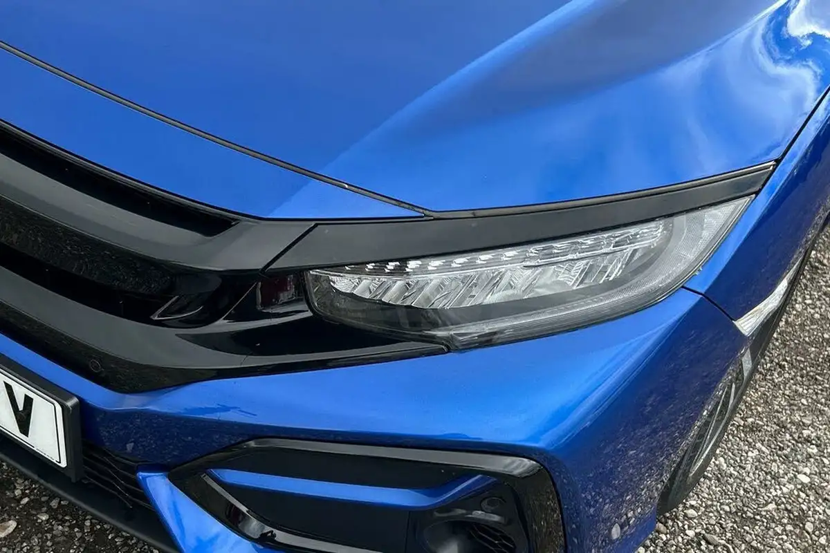 2020-honda-civic-10-vtec-turbo-se-hatchback-5d-cvt-big-12