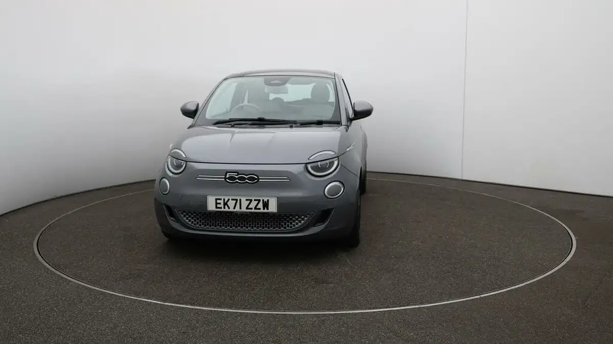 2022-fiat-500-e-la-prima-big-36