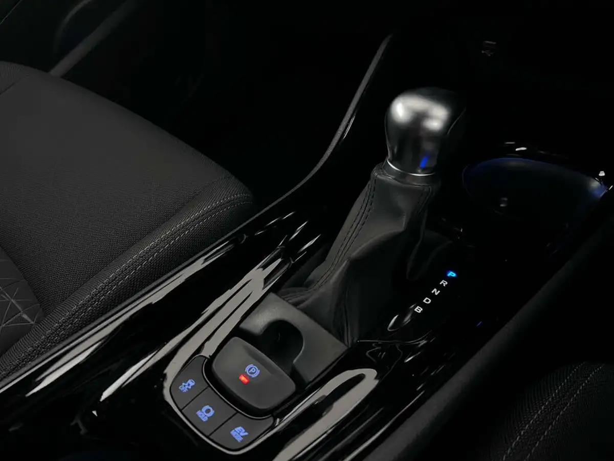2021-toyota-c-hr-18-vvt-i-design-big-29