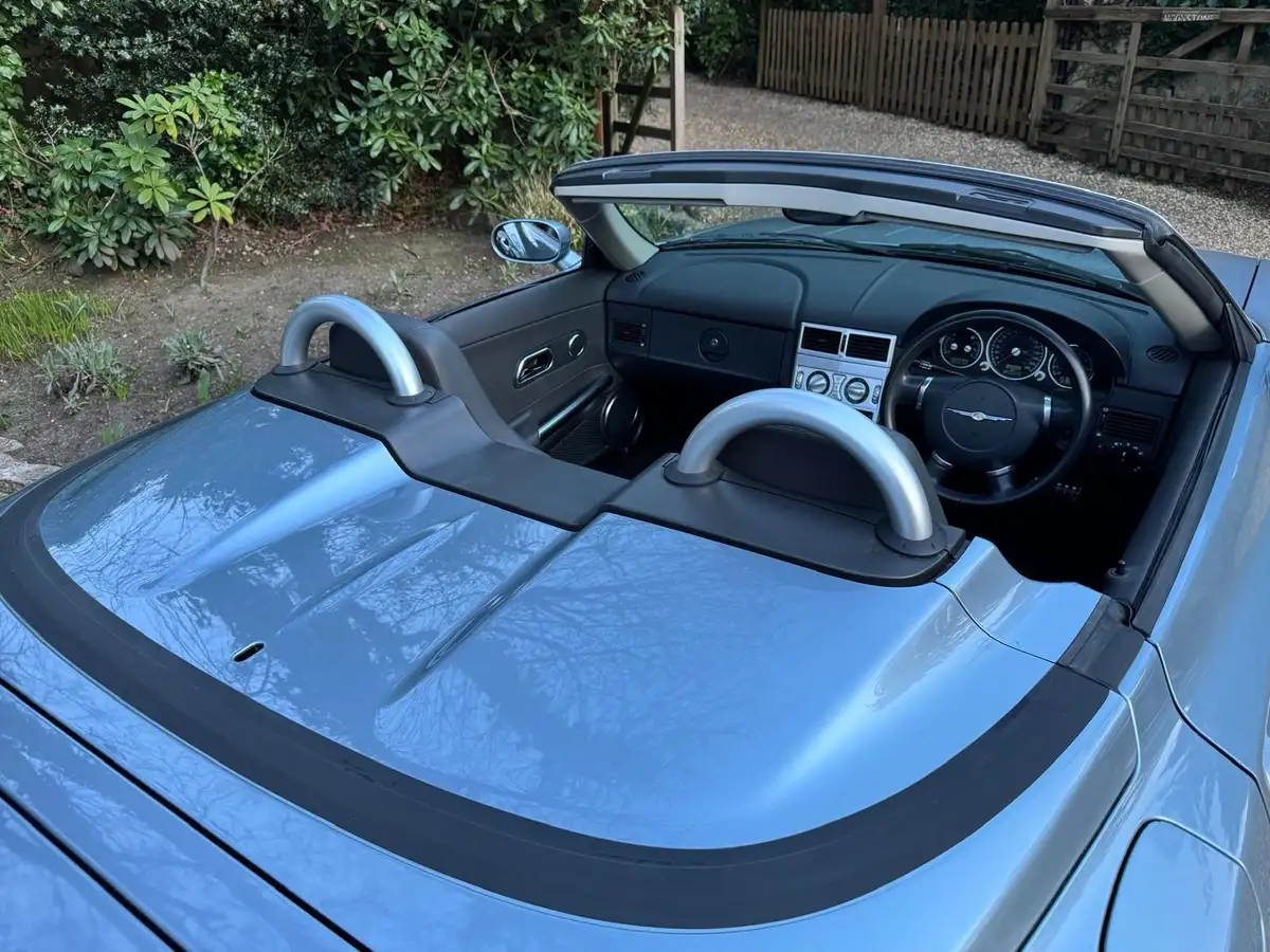 2004-chrysler-crossfire-32-auto-big-15