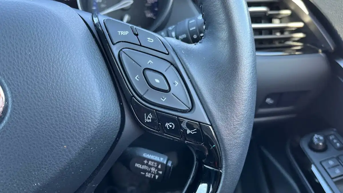 2020-toyota-c-hr-18-vvt-i-excel-big-47