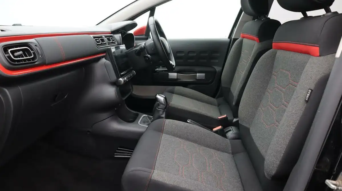 2019-citroen-c3-12-puretech-flair-nav-edition-82ps-ss-big-14