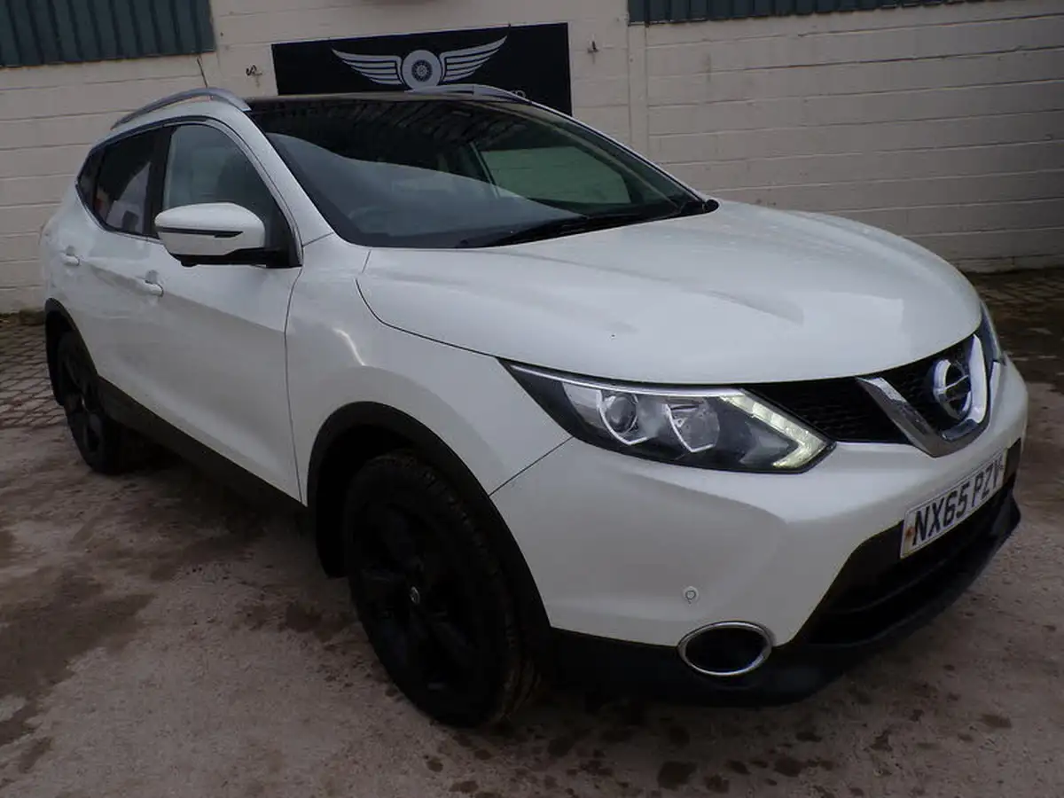 2015-nissan-qashqai-16dci-n-tec-big-9