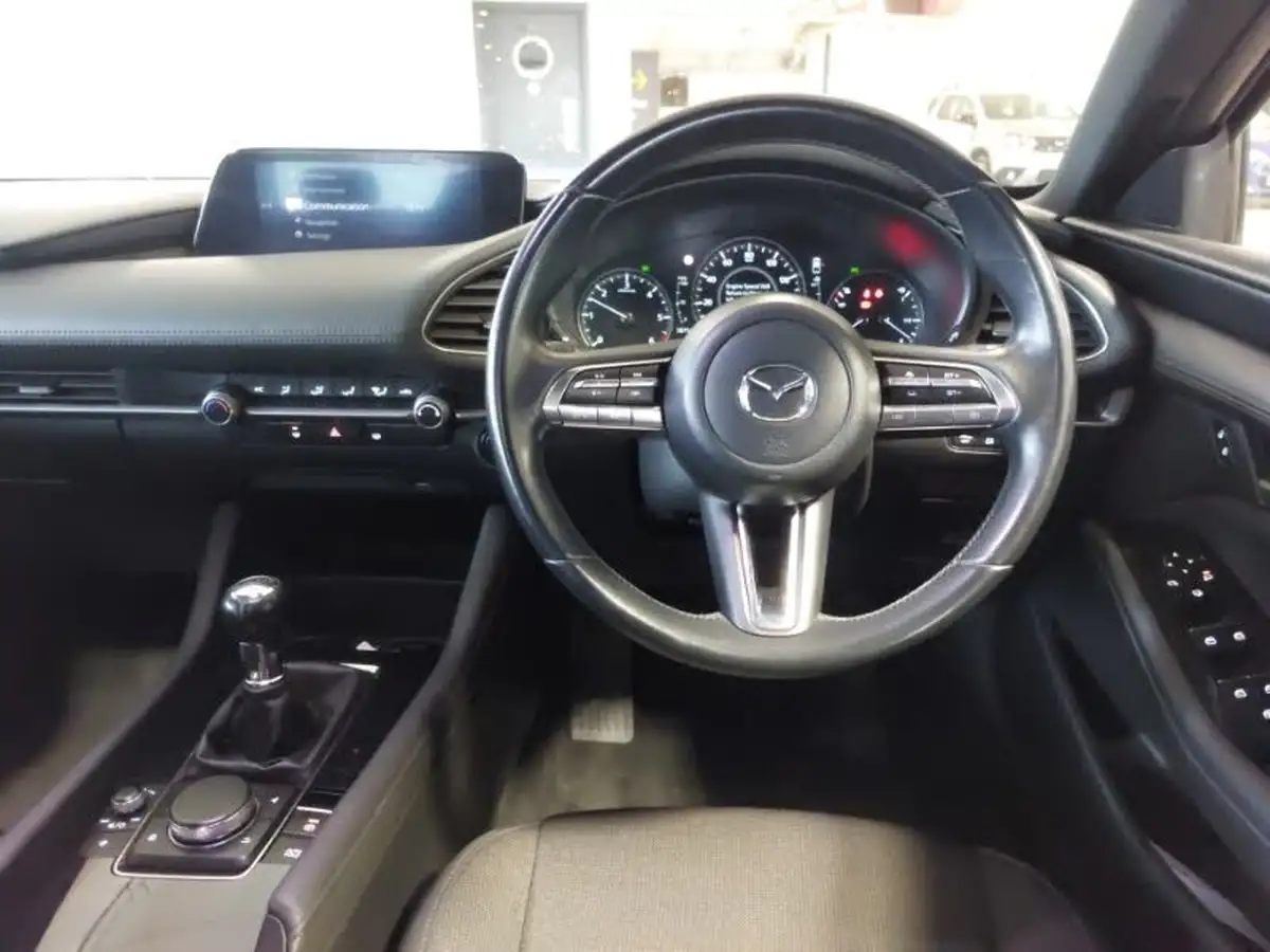 2019-mazda-mazda3-18td-se-l-big-14