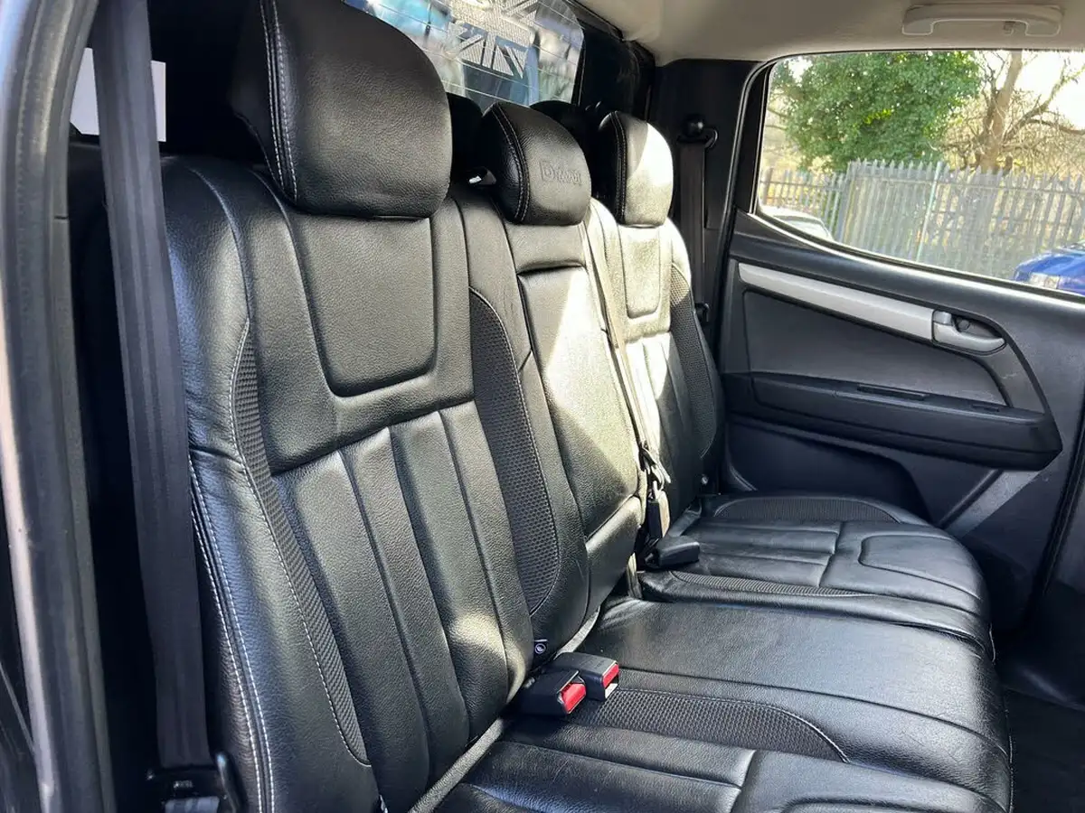 2014-isuzu-d-max-25td-venetian-red-blade-auto-big-37