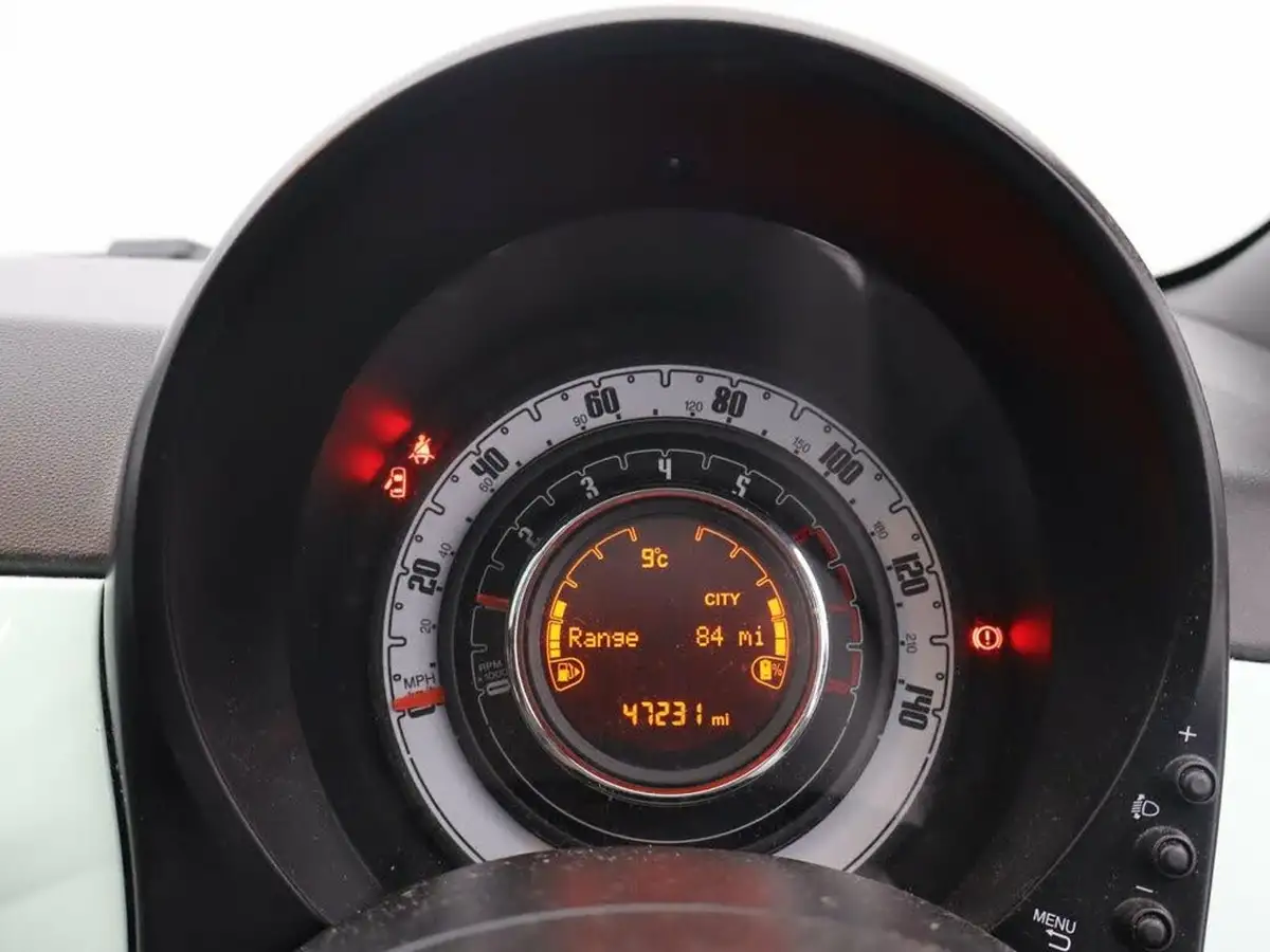 2021-fiat-500-10-lounge-big-23