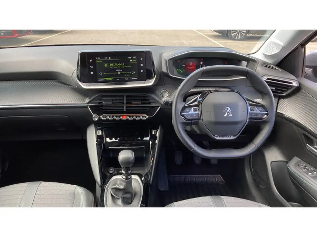 2021-peugeot-208-12-puretech-allure-premium-100bhp-big-9