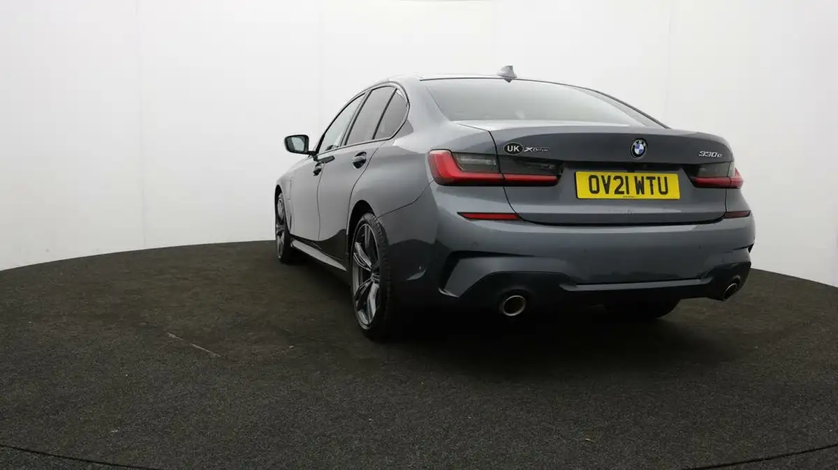 2021-bmw-3-series-20-330e-xdrive-m-sport-saloon-4d-big-76