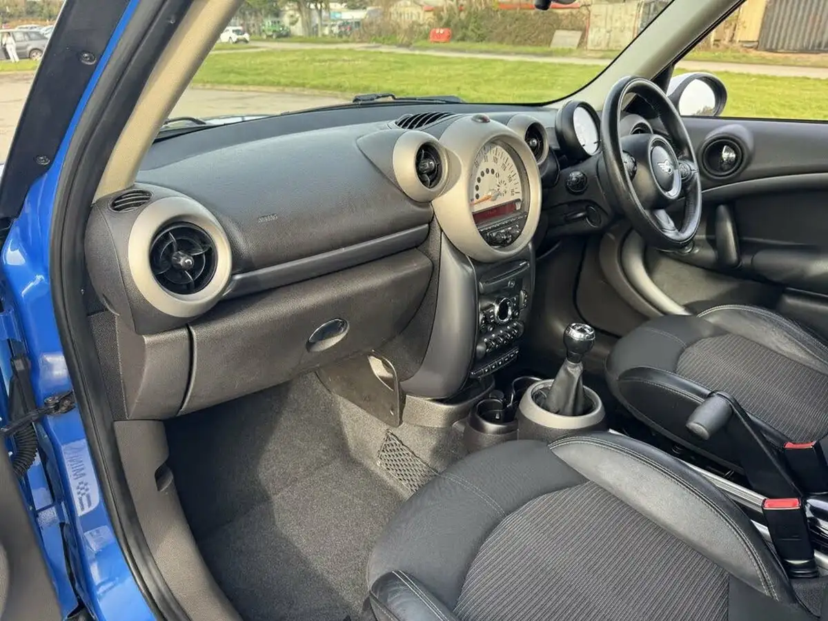 2013-mini-countryman-16-cooper-s-chili-big-26