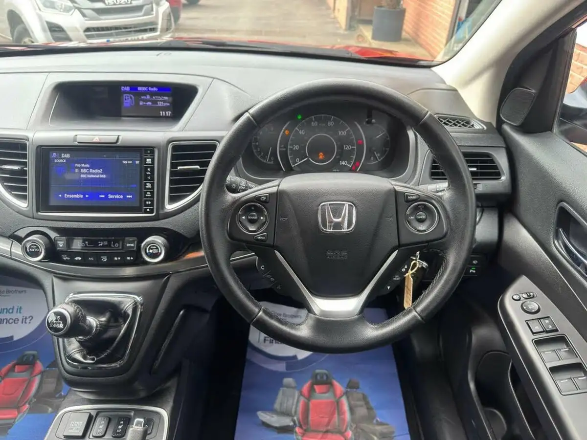 2015-honda-cr-v-20-sr-honda-connect-with-navi-dasp-big-48
