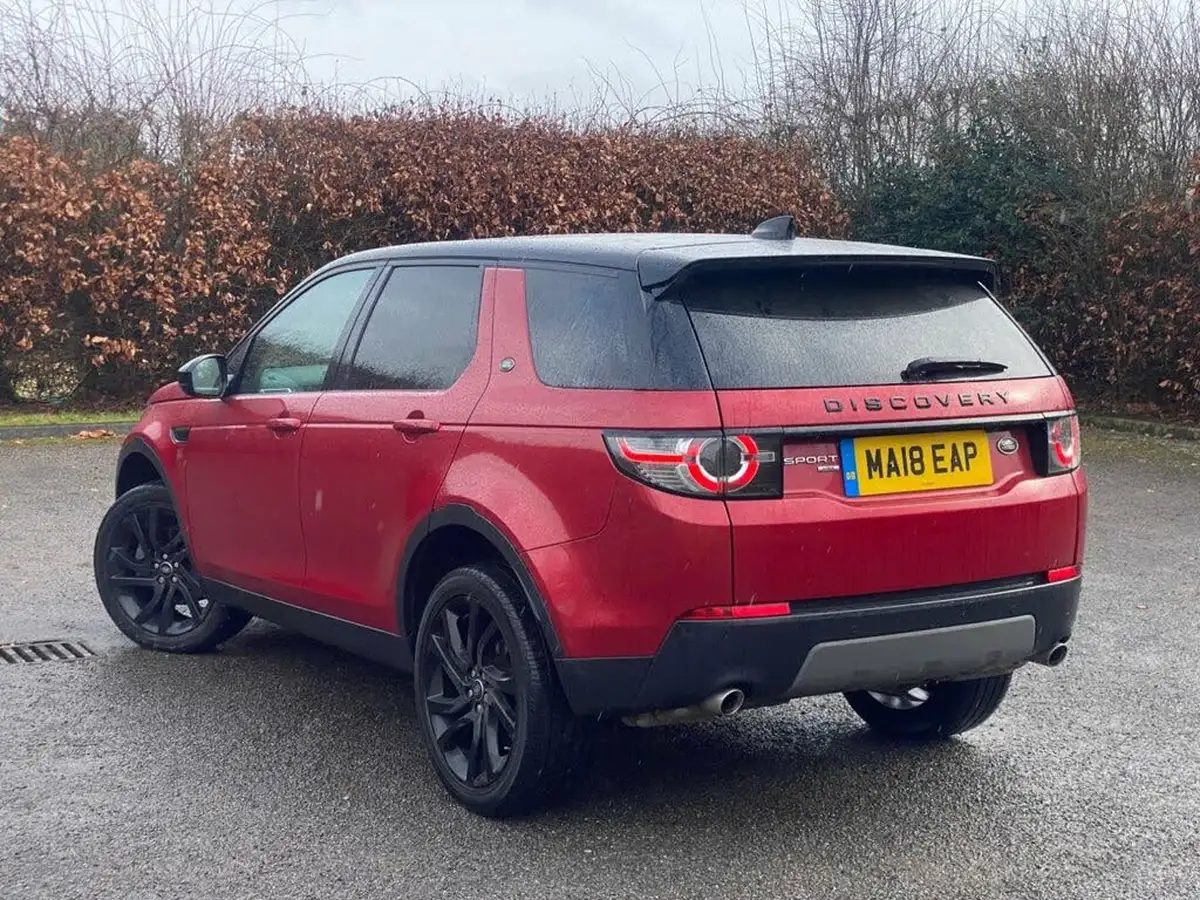 2018-land-rover-discovery-sport-20td4-hse-black-big-9
