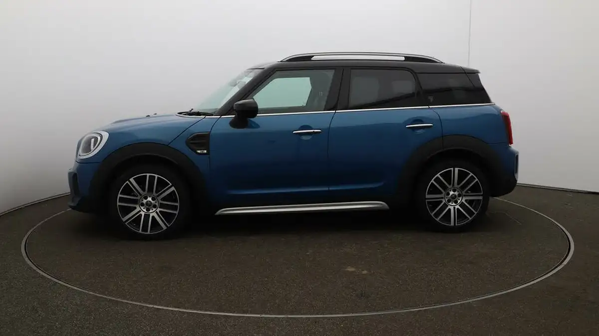 2023-mini-countryman-15-cooper-exclusive-premium-big-4