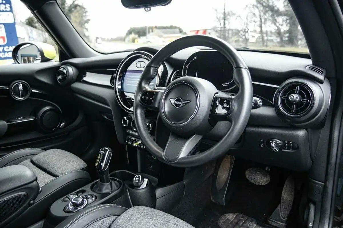 2021-mini-cooper-e-cooper-s-2-big-21
