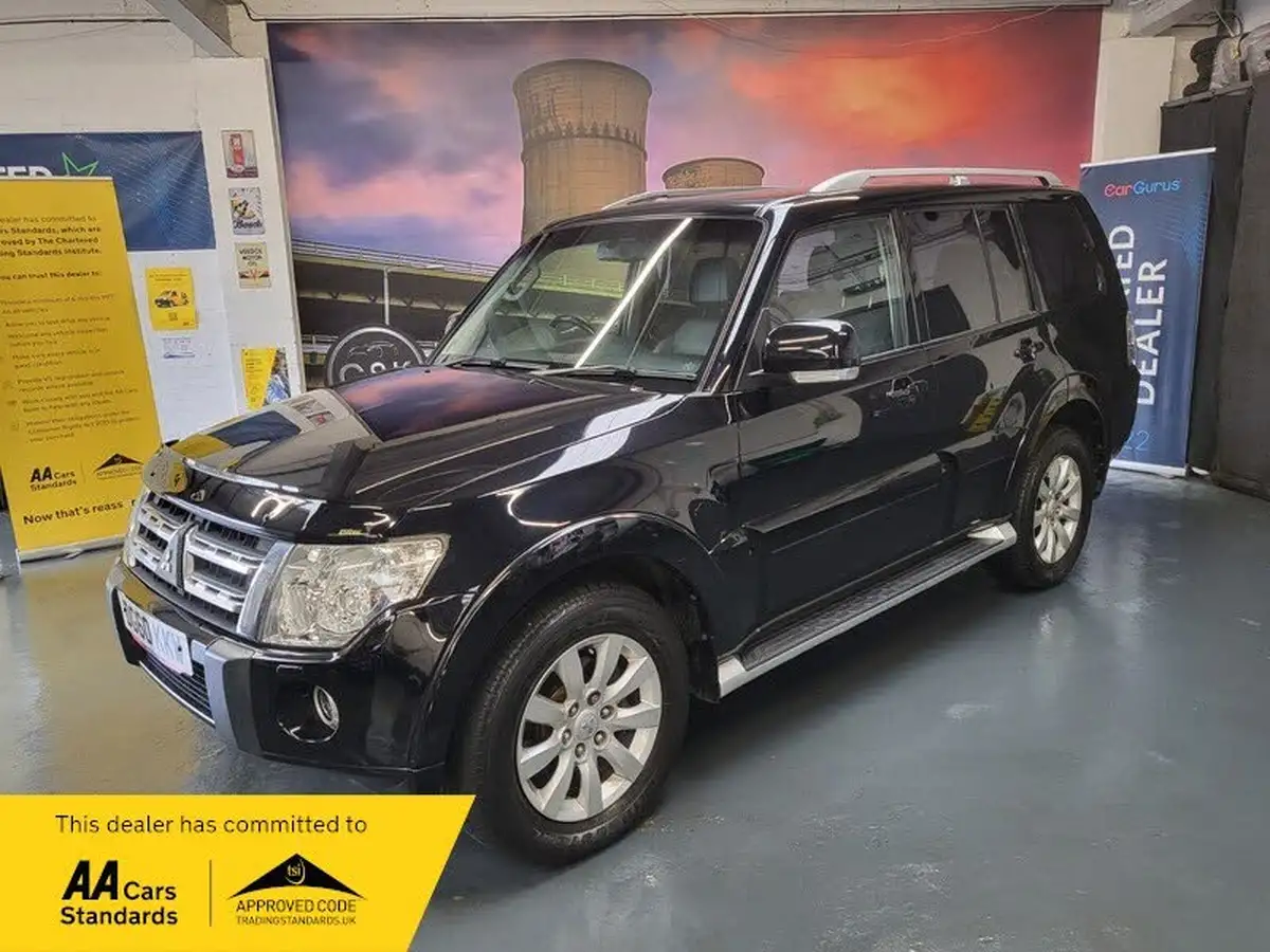 2010-mitsubishi-shogun-32td-elegance-197bhp-big-0