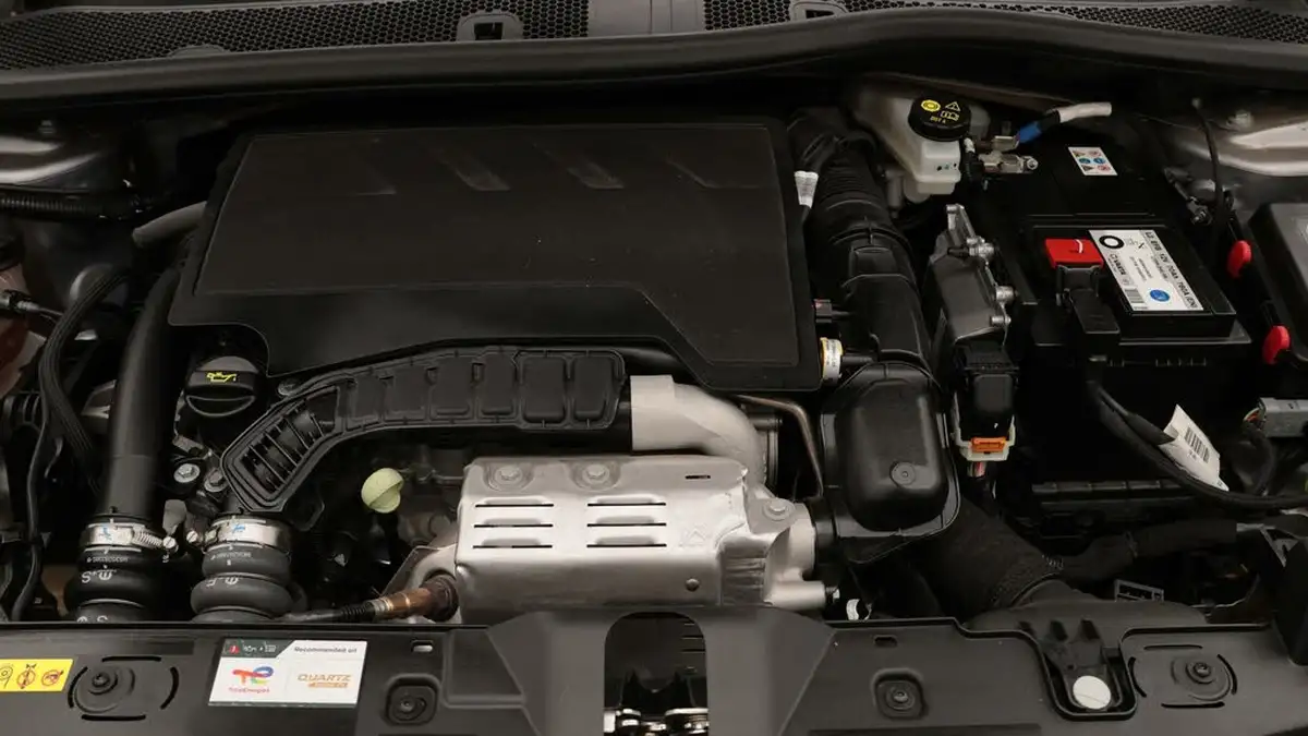 2024-peugeot-2008-suv-12-puretech-allure-130ps-big-19