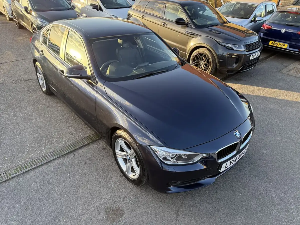 2014-bmw-3-series-20-320i-se-184bhp-ss-saloon-4d-1997cc-auto-big-2