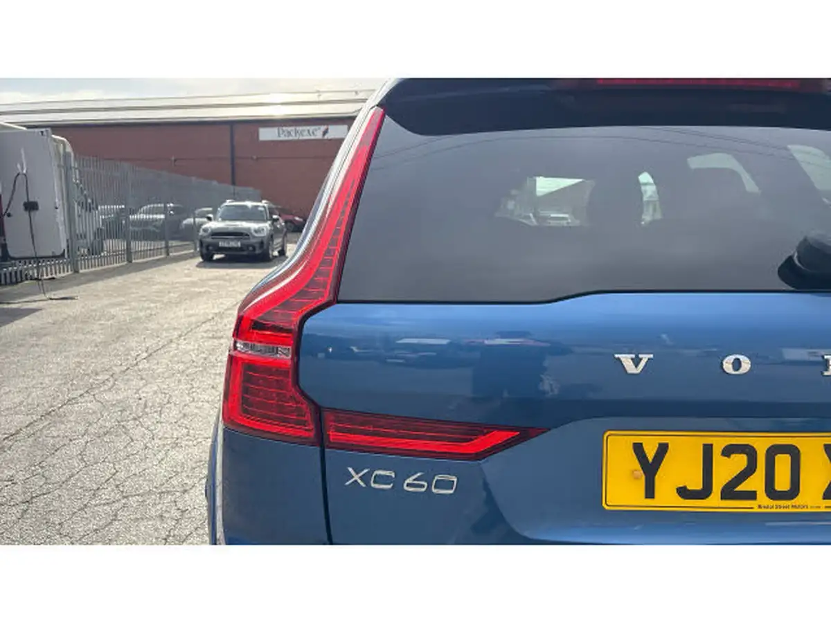 2020-volvo-xc60-20td-b4-r-design-pro-awd-big-38