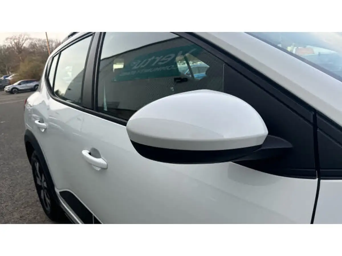 2022-dacia-sandero-stepway-10-tce-prestige-100bhp-bi-fuel-big-32