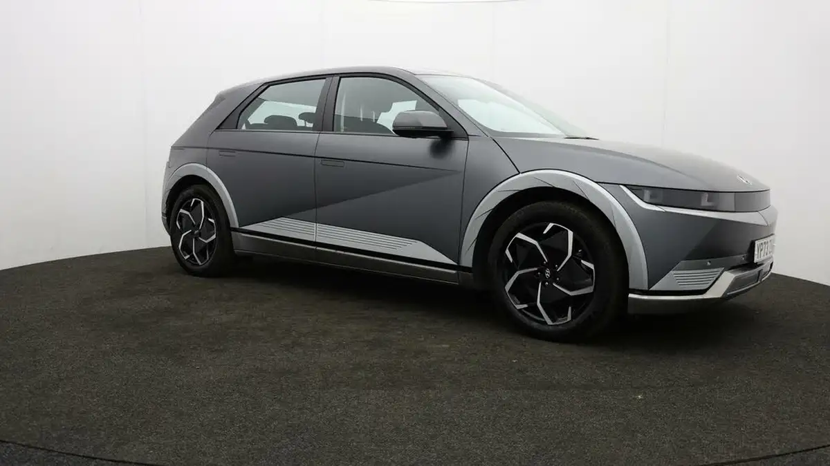 2023-hyundai-ioniq-5-e-premium-325ps-77kwh-awd-big-43