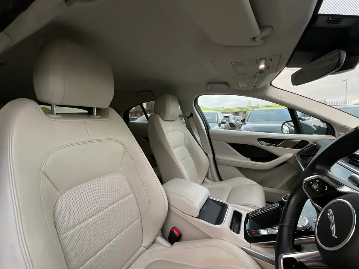 2019-jaguar-i-pace-ev400-se-big-7