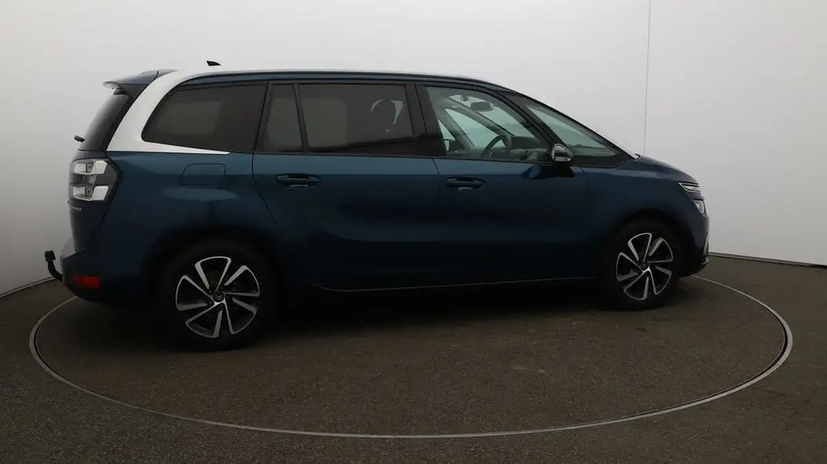 2022-citroen-grand-c4-spacetourer-15bluehdi-shine-big-50