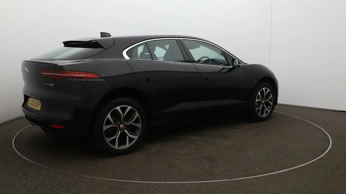 2022-jaguar-i-pace-ev400-hse-big-45