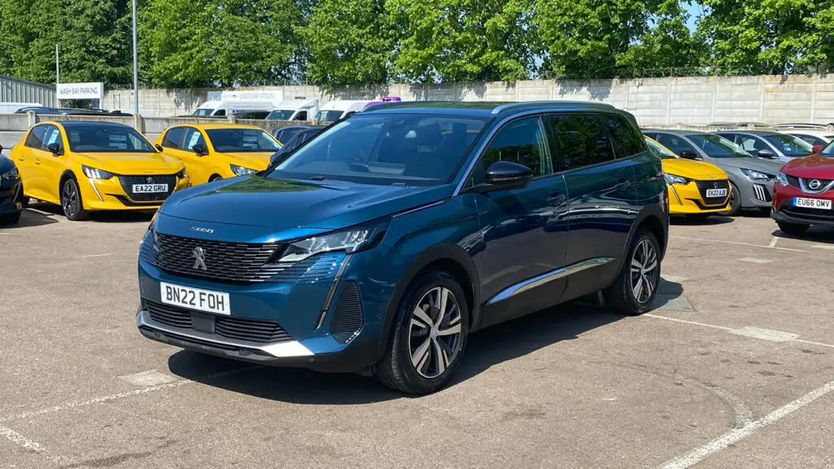 2022-peugeot-5008-suv-15-bluehdi-allure-premium-eat8-big-6